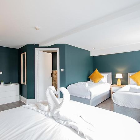 The Yellow Door By Shortstays Dublin Exterior photo
