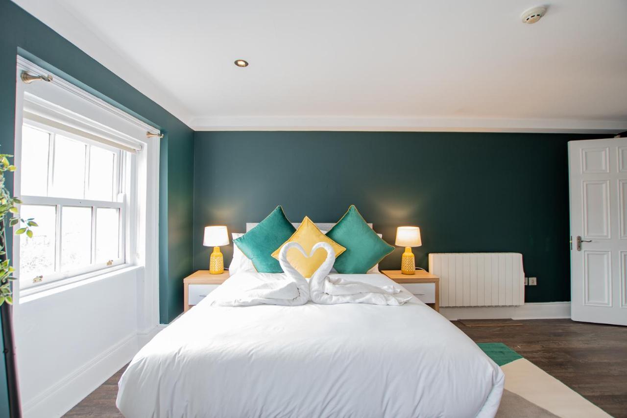 The Yellow Door By Shortstays Dublin Exterior photo