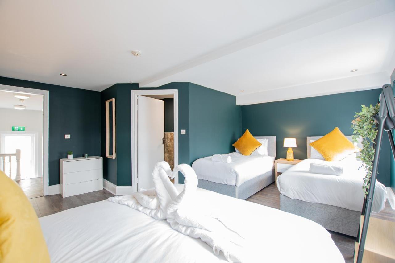 The Yellow Door By Shortstays Dublin Exterior photo