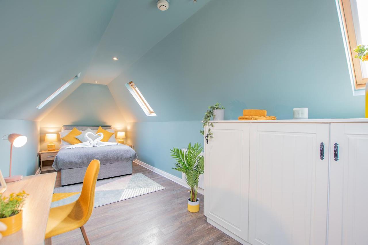 The Yellow Door By Shortstays Dublin Exterior photo