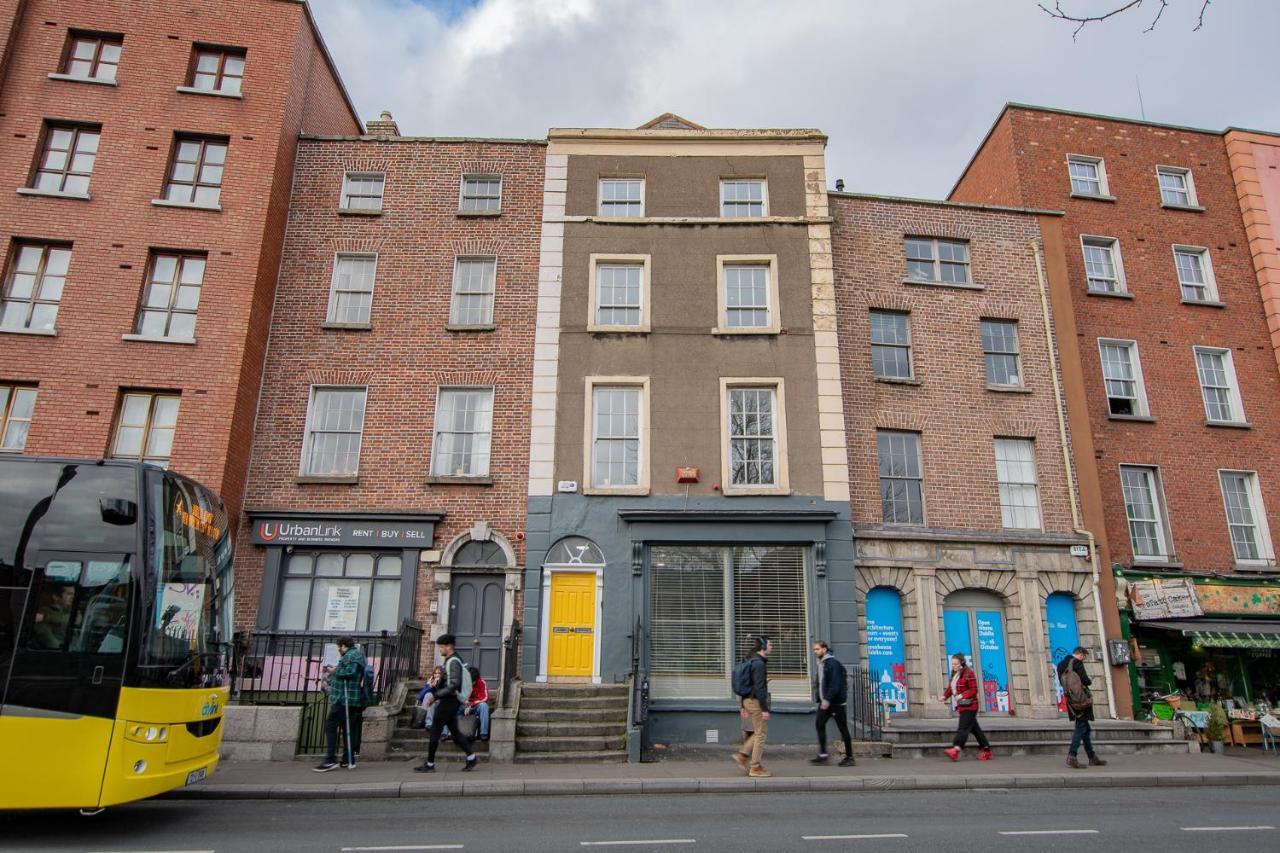 The Yellow Door By Shortstays Dublin Exterior photo